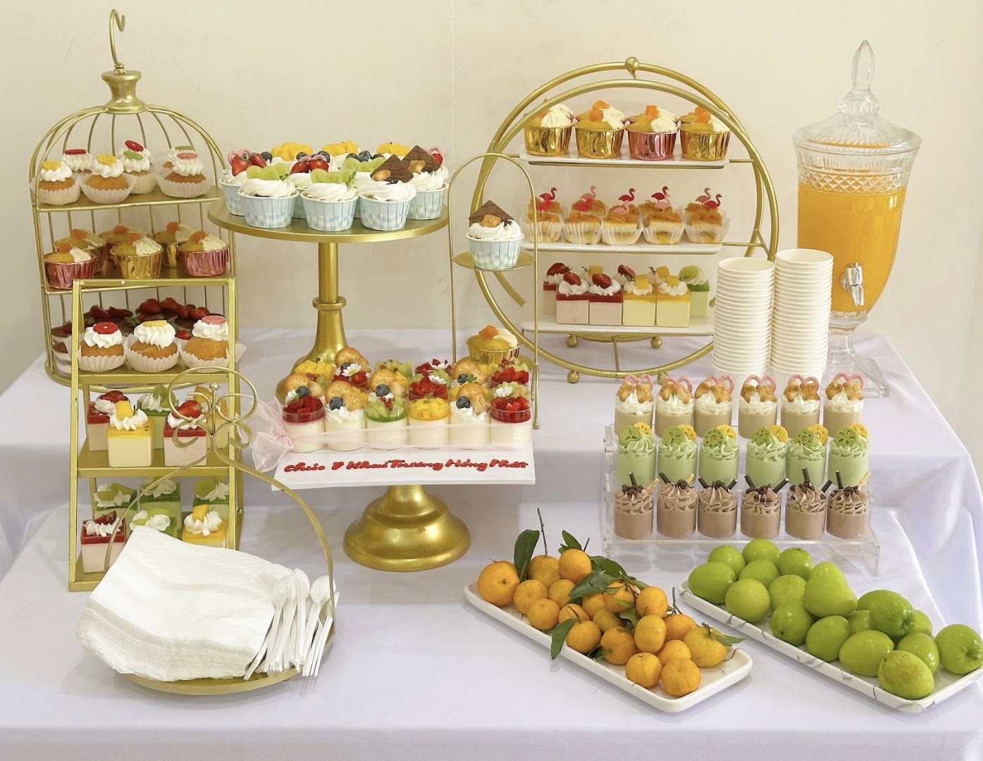 HUONG BAKERY & TEABREAK