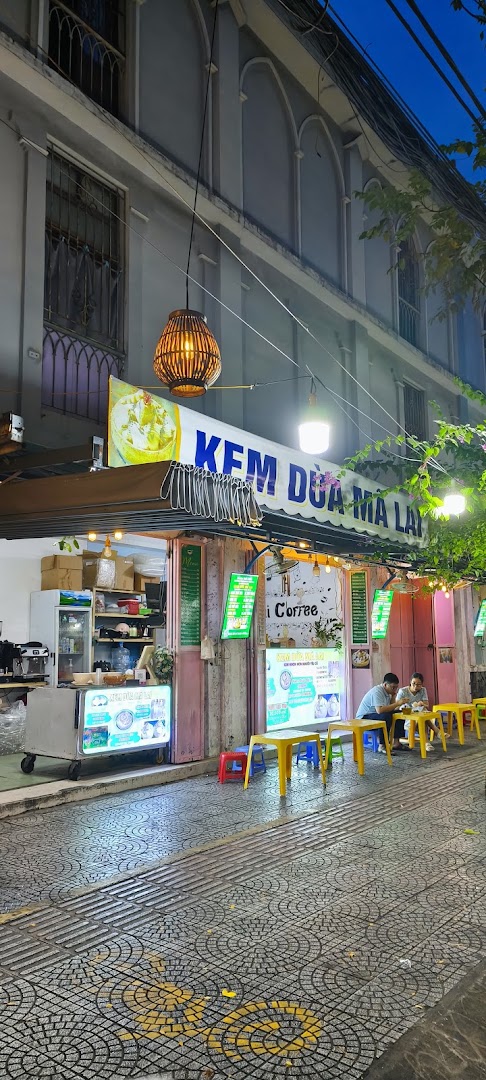 Kem Dua Ma Lai