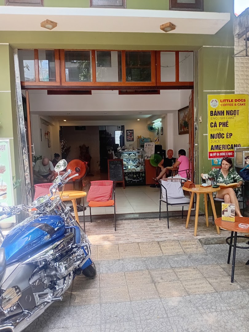 Little Dogs Coffee and Cake