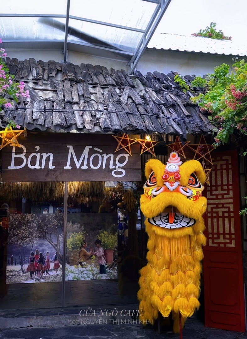 Cua Ngo Cafe - Cua Hang So 2