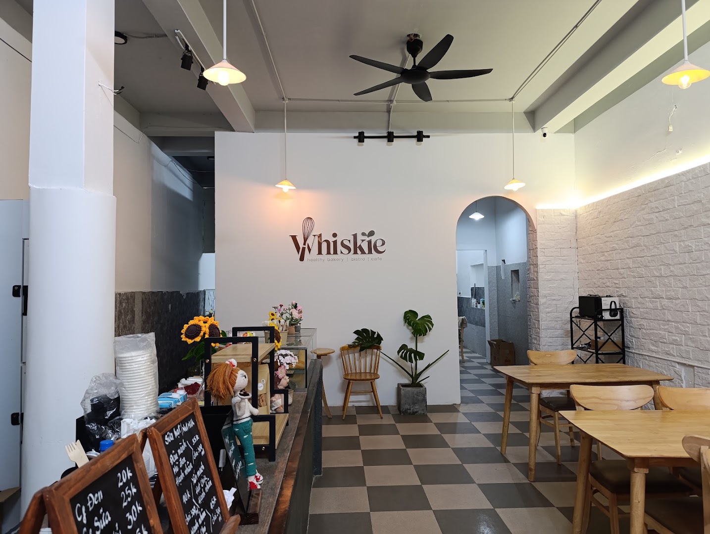 Whiskie Bakery