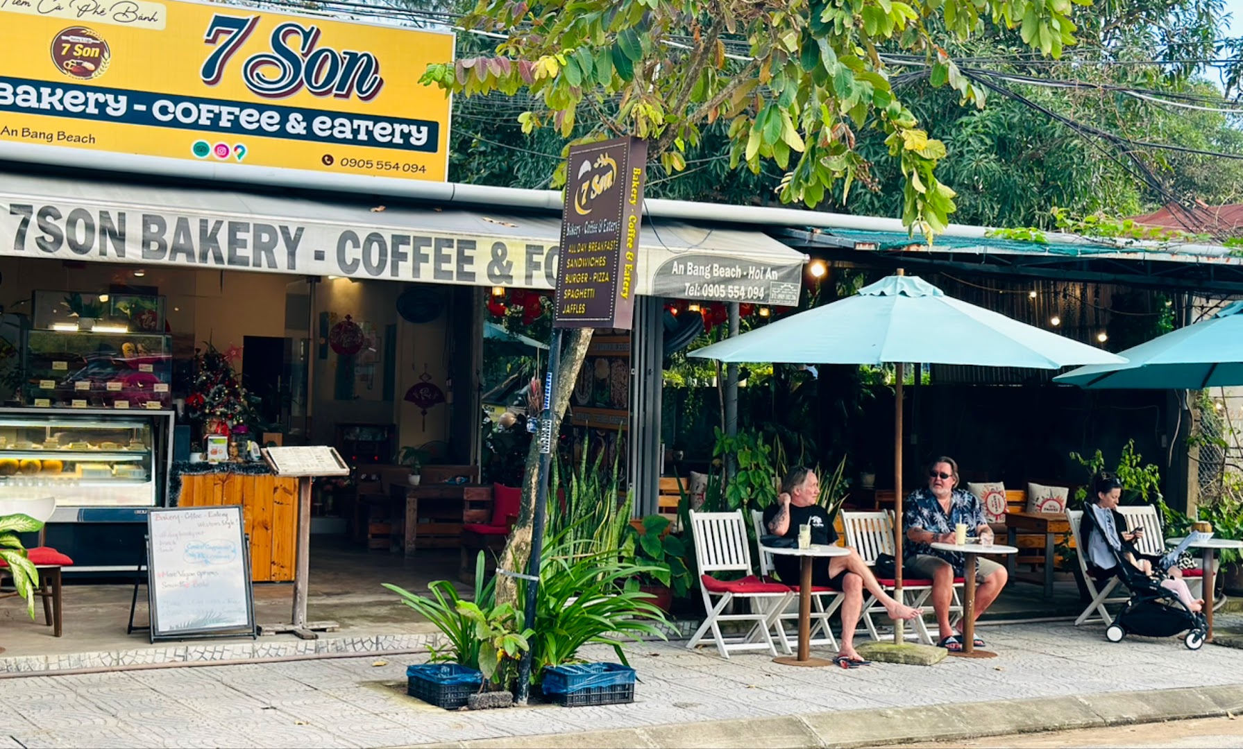7 SON BAKERY & COFFEE