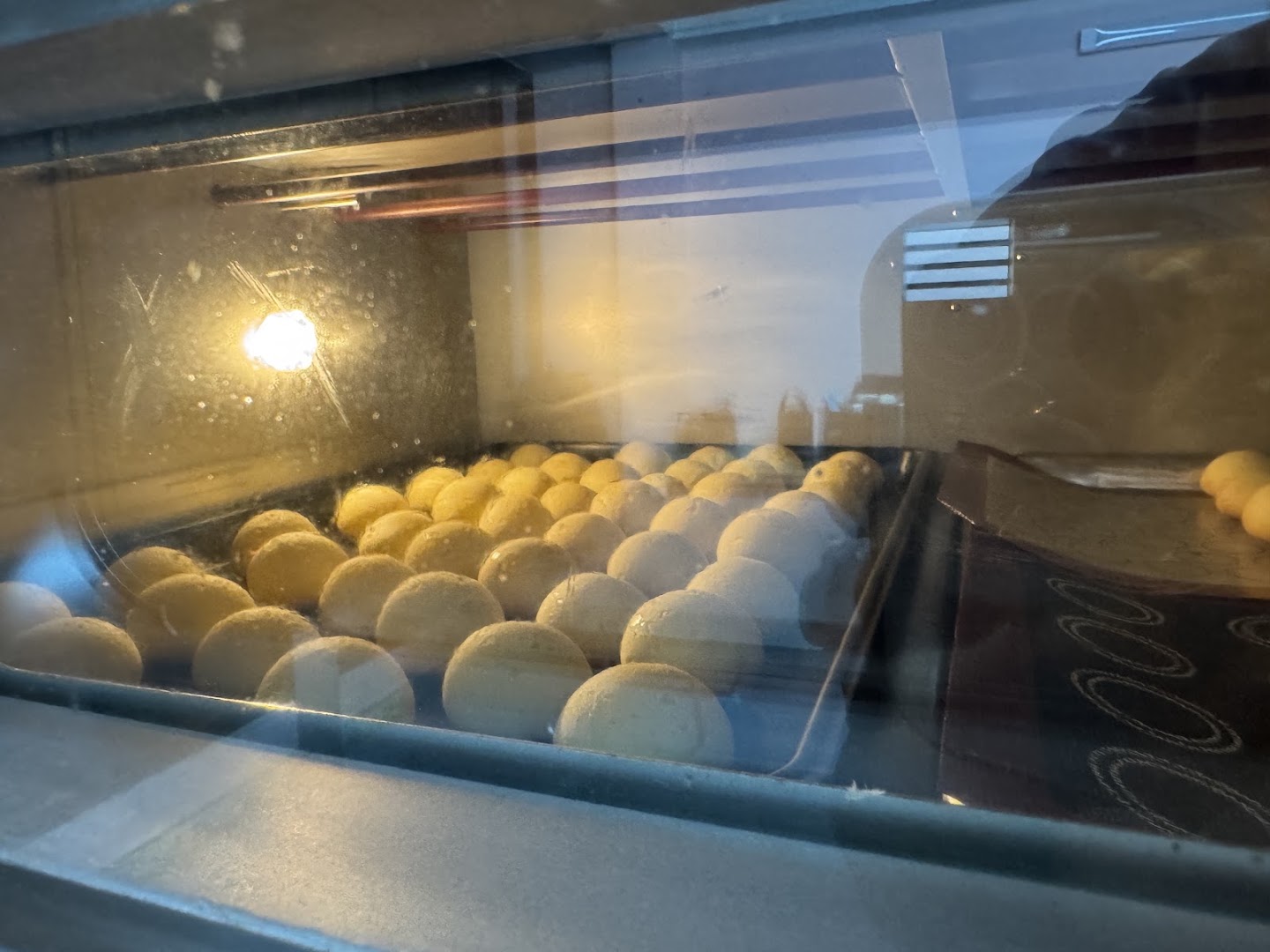 Tiem Banh Tyto cake