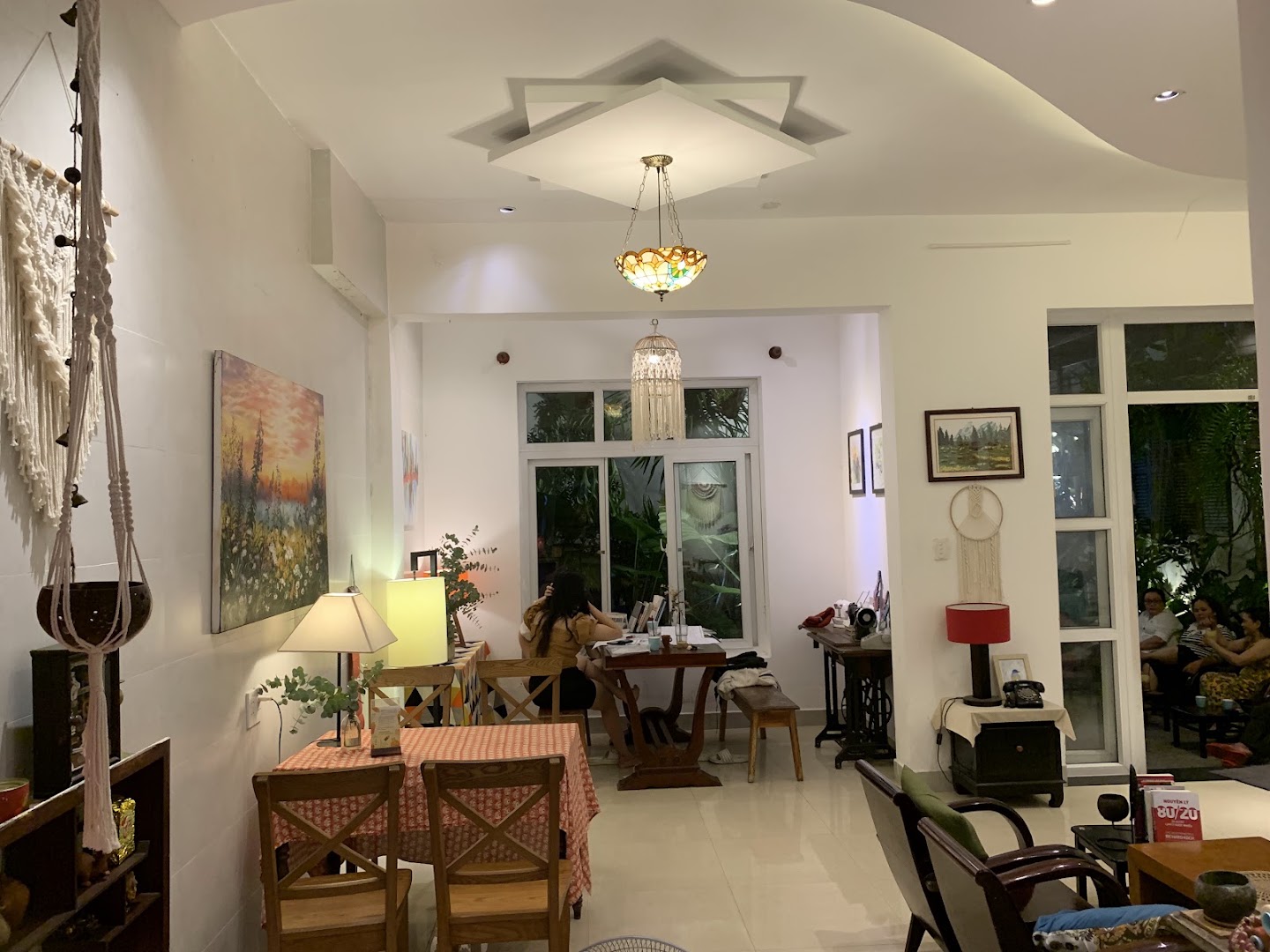 Evolight cafe (cafe de thuong)