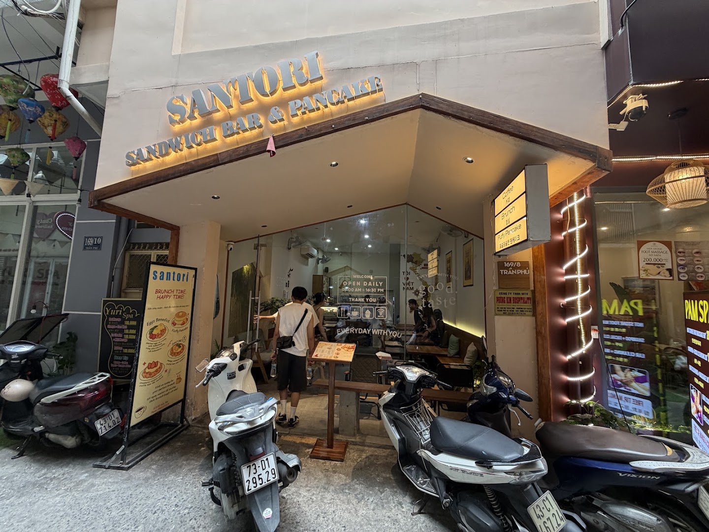 Santori Tran Phu ( Fluffy Pancake & Cafe )
