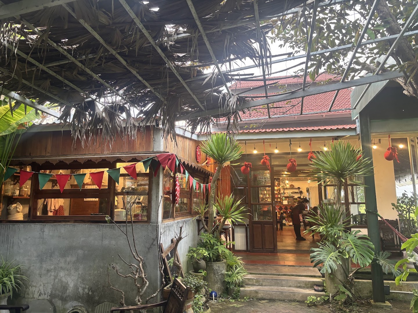 NGHE Rice Paddy Cafe